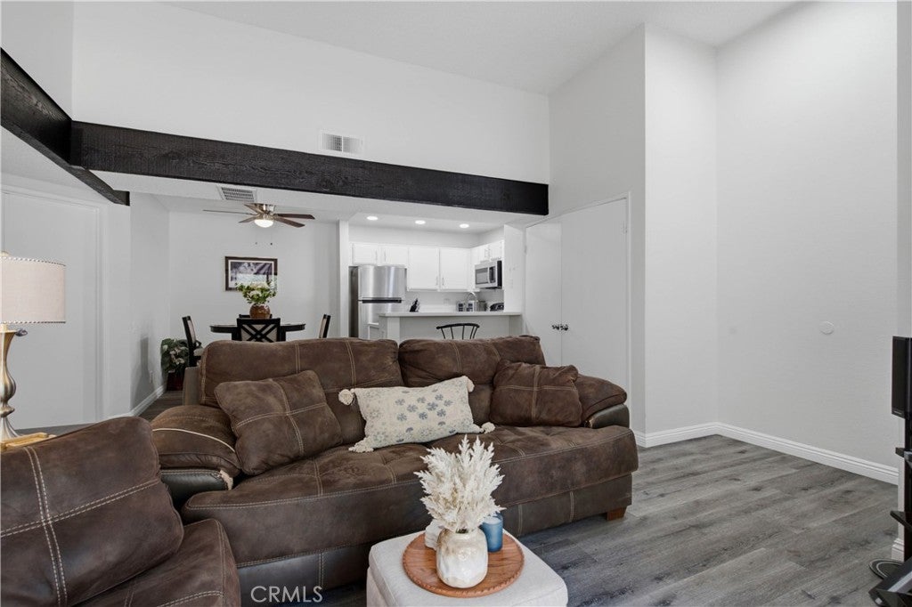 1500 West Edgehill Road 20