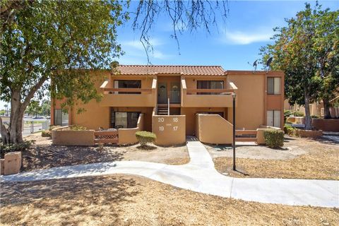 Photo of 1500 West Edgehill Road RD #20, San Bernardino, CA 92405 (MLS # IV26144777)