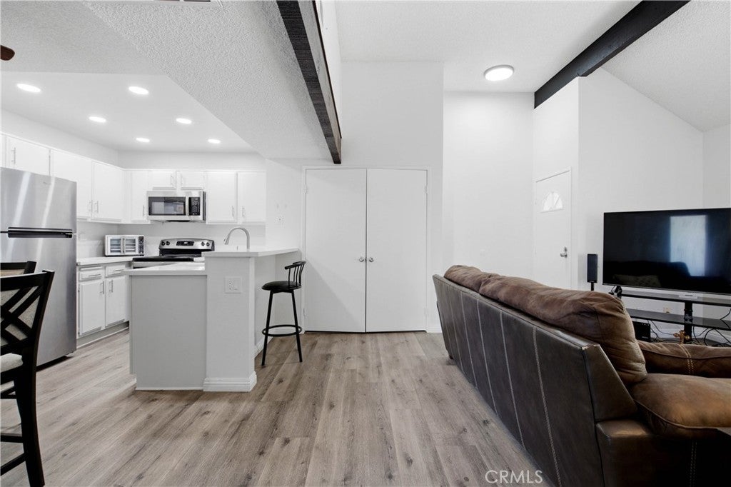 1500 West Edgehill Road 20