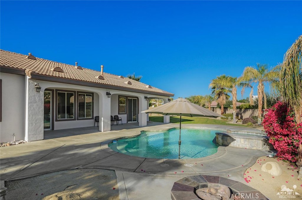 Esplanade - Residential