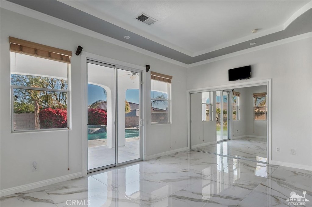 Esplanade - Residential