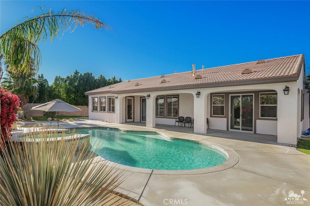 Esplanade - Residential