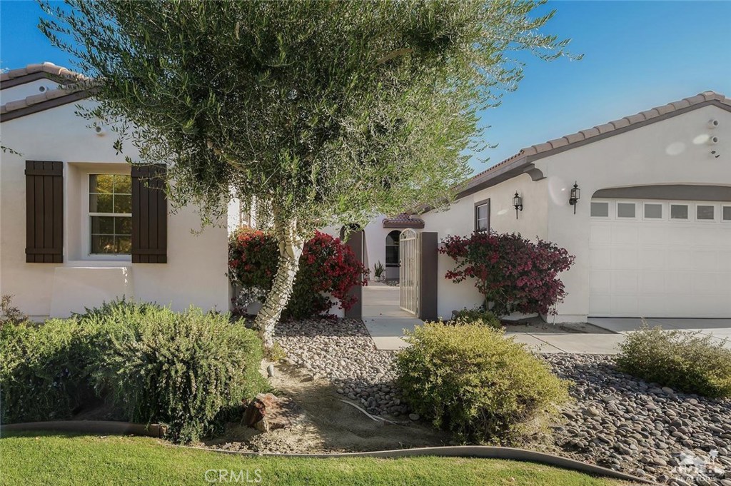 Esplanade - Residential