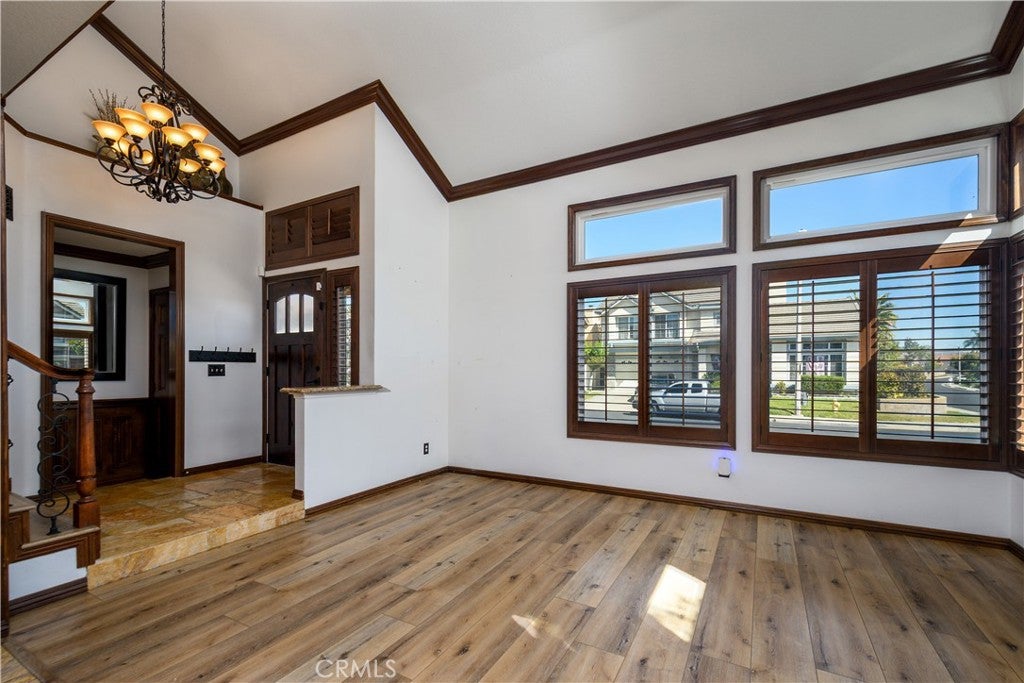 13443 Edgebrook
