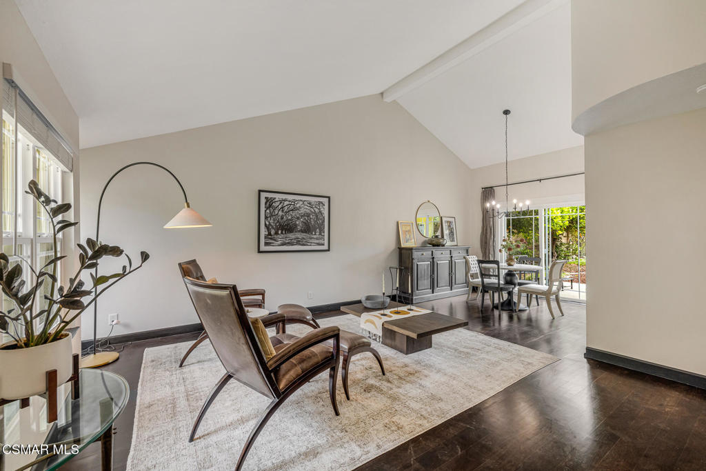 2229 Meadowside Drive