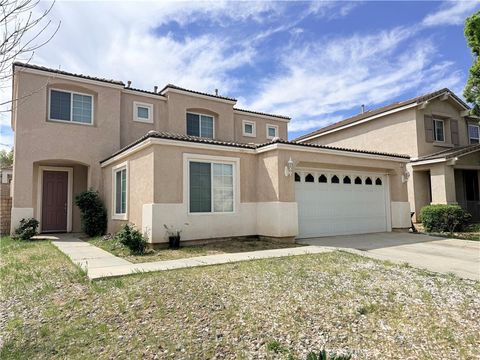Photo of 2210 Cranshaw Ln, Palmdale, CA 93551 (MLS # SR26062199)