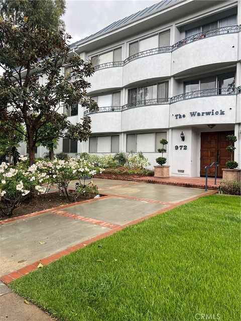Photo of 972 E California BLVD #307, Pasadena, CA 91106 (MLS # SB26109557)