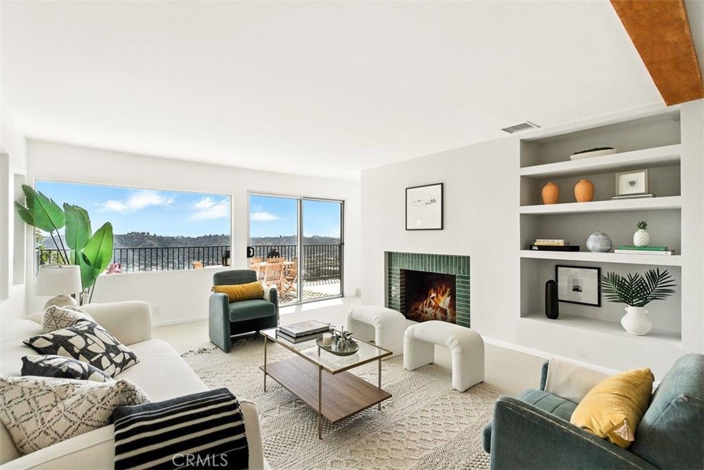 854 W Avenue 37