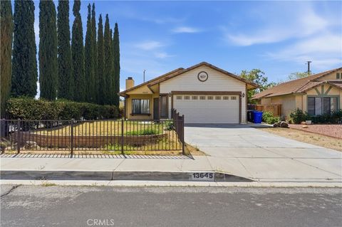 13645 Agate Way Victorville CA 92392