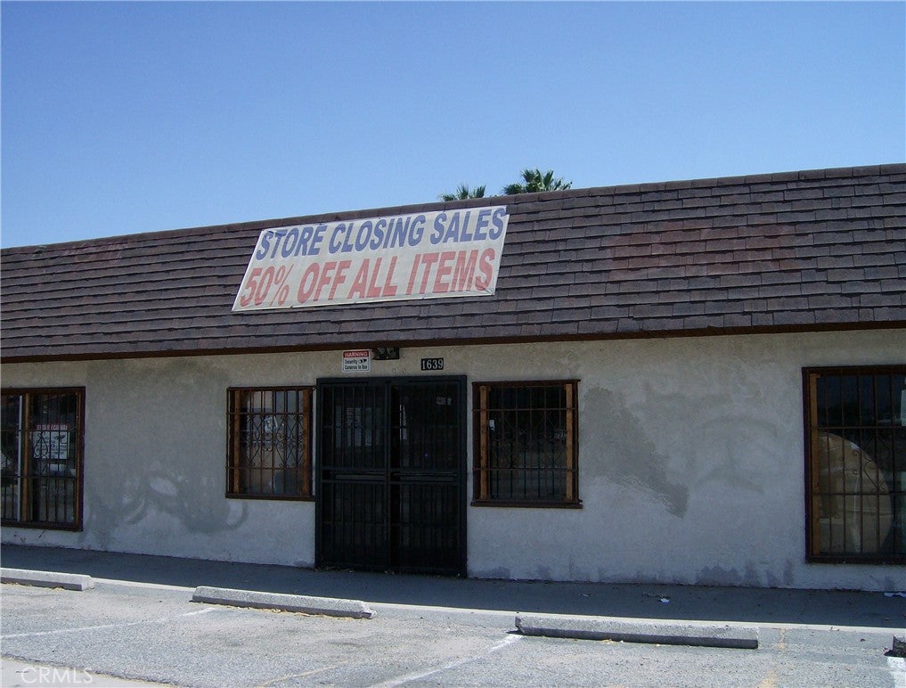 1639 E Base Line Street