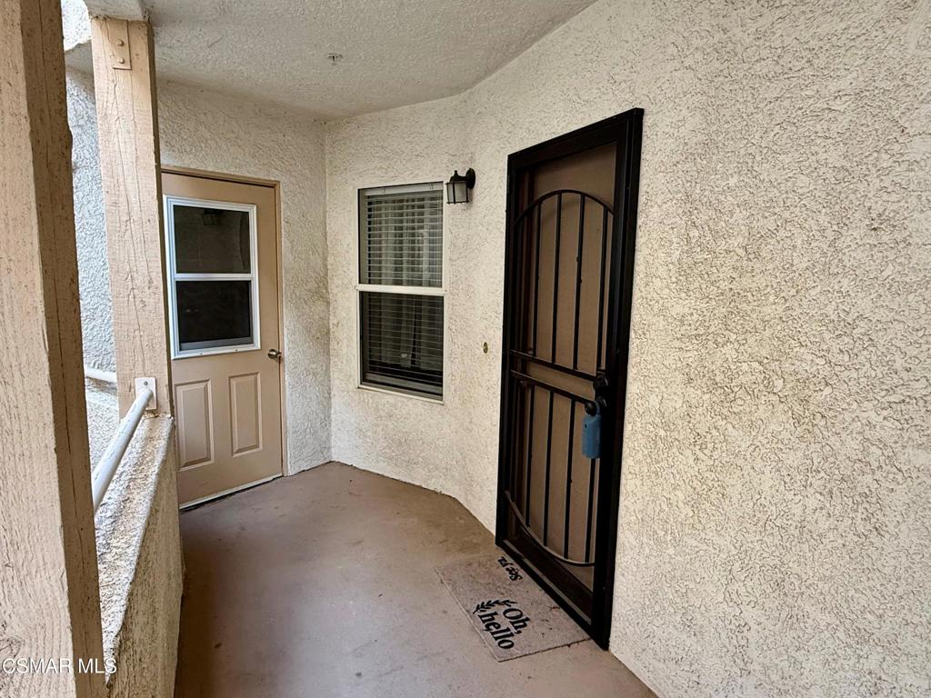 Welcome home to beautiful Vista Camarillo. Rare 3-bedroom unit. Private large 2 car garage #108 at top of the stairs on the right. Private laundry room. Fantastic Camarillo location. Close to University & beaches. Complex loaded with amenities including tennis, pool, spa, clubhouse, tot lot and more!