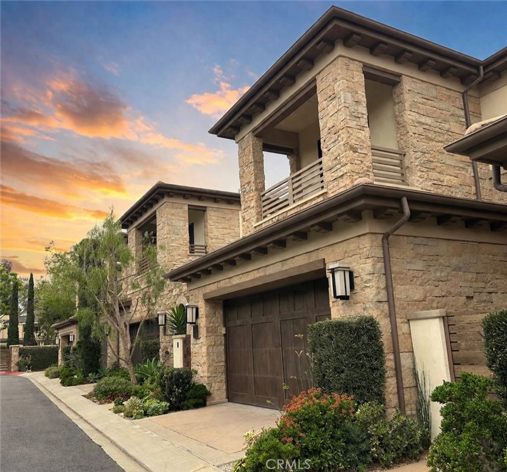 Photo of 87 Monarch Beach Resort S, Dana Point, CA 92629 (MLS # LG26068664)