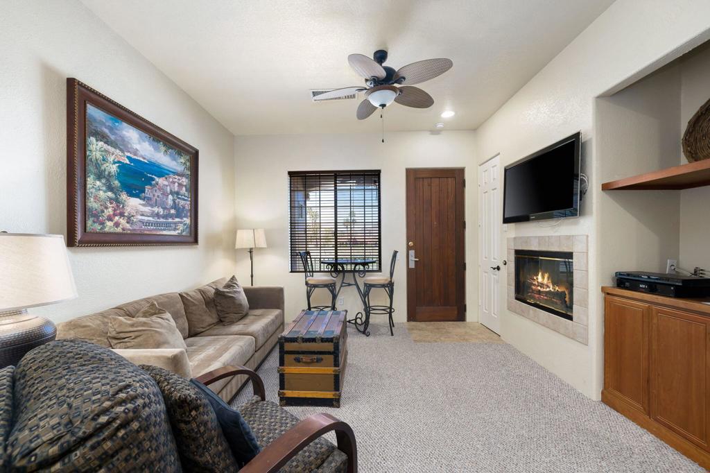 Casitas Las Rosas - Residential