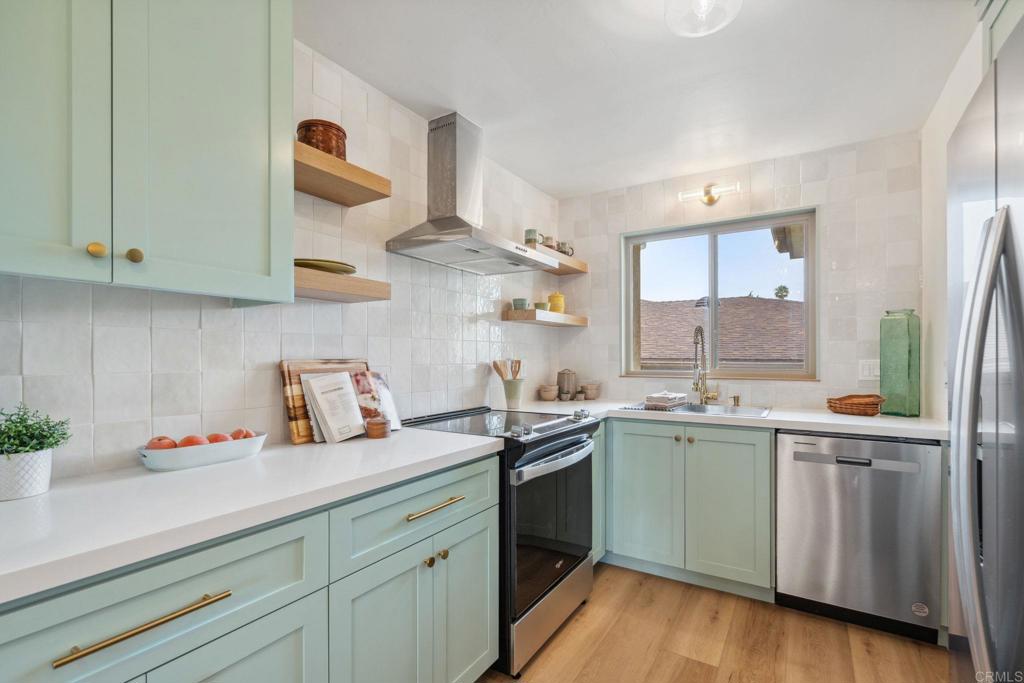 1021 Porteno Court