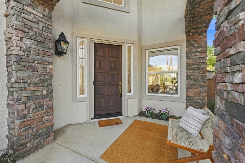 1023 Turnstone Road