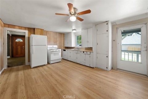 Tiny photo for 611 Salinas AVE, Templeton, CA 93465 (MLS # PI26132568)