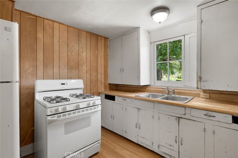 Tiny photo for 611 Salinas AVE, Templeton, CA 93465 (MLS # PI26132568)