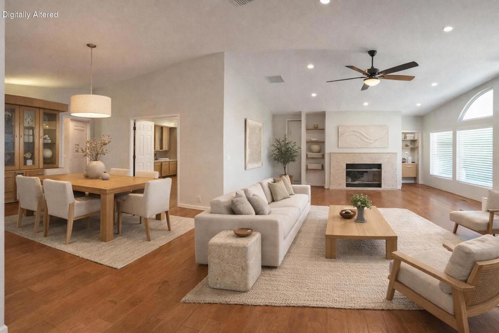 73502 Desert Greens Drive S