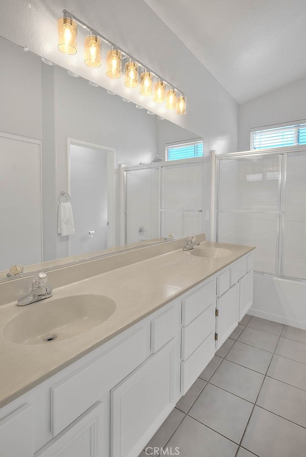 listing image 130723131967961711023