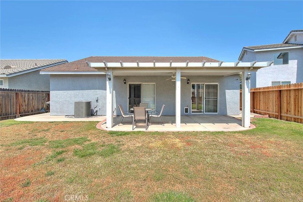listing image 130723640066604401894