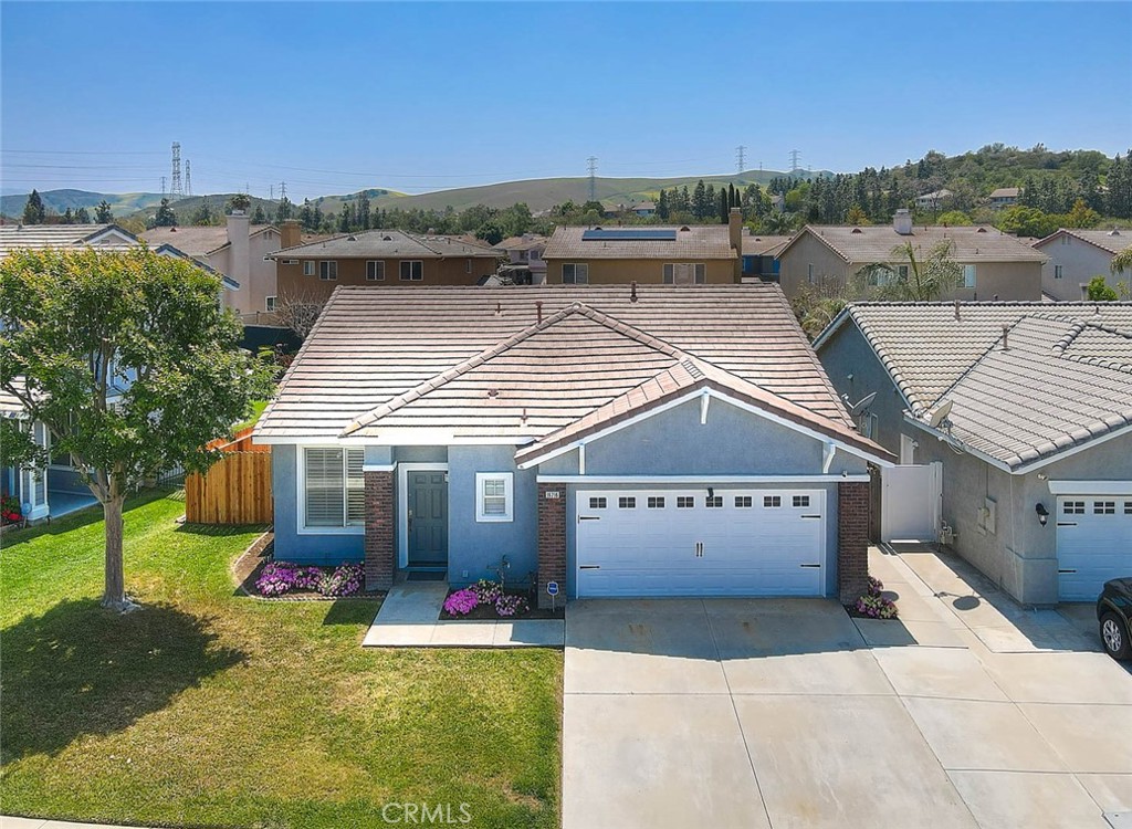 16716 Bear Creek Avenue