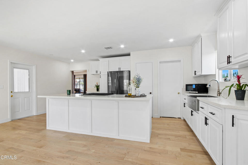 2165 W 115th Street