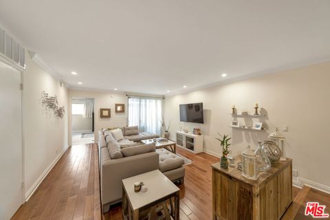 Tiny photo for 1000 S Westgate Avenue #317, Los Angeles, CA 90049 (MLS # 25599147)