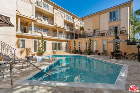 Tiny photo for 1000 S Westgate Avenue #317, Los Angeles, CA 90049 (MLS # 25599147)