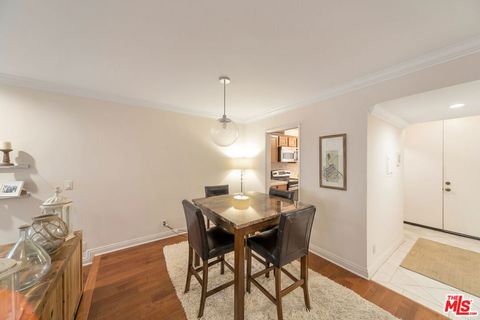 Tiny photo for 1000 S Westgate Avenue #317, Los Angeles, CA 90049 (MLS # 25599147)