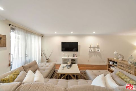 Tiny photo for 1000 S Westgate Avenue #317, Los Angeles, CA 90049 (MLS # 25599147)