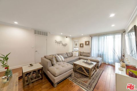 Photo of 1000 S Westgate Avenue #317, Los Angeles, CA 90049 (MLS # 25599147)
