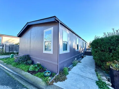 37 Oceanview Avenue, Half Moon Bay, CA 94019 - MLS#: ML82028044