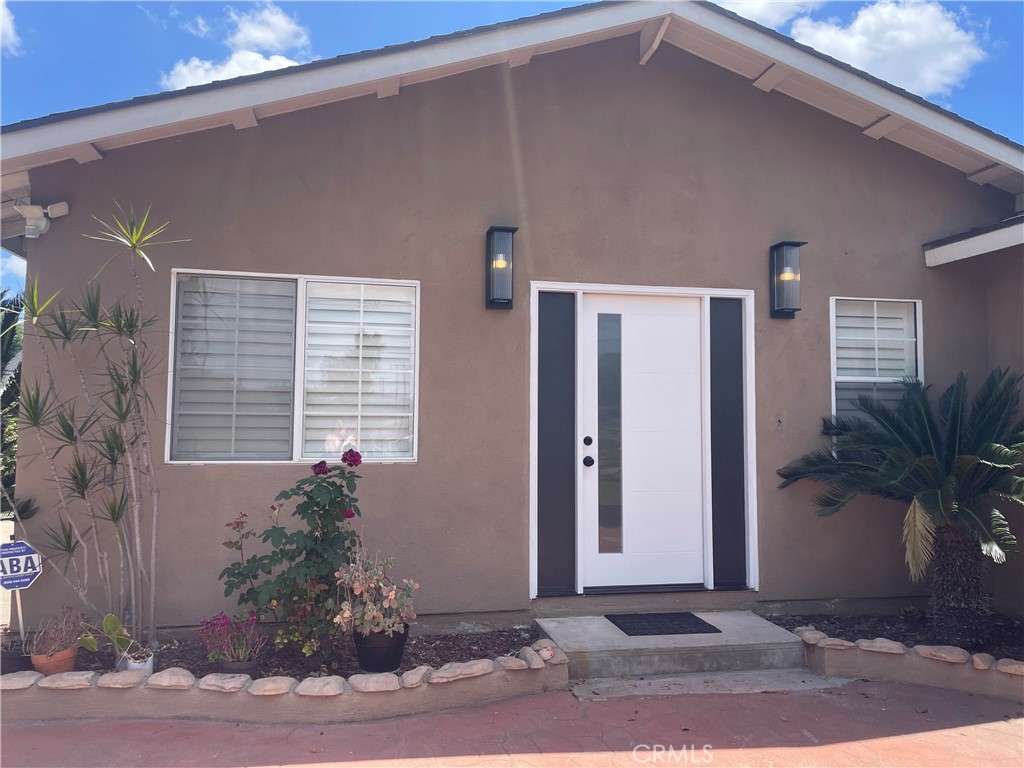 408 E Elm Street