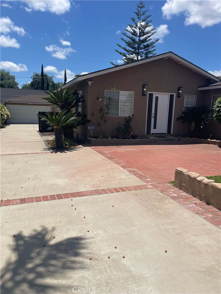 408 E Elm Street
