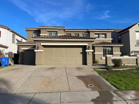 Photo of 8747 Gessnger Dr Dr, Elk Grove, CA 95624 (MLS # ML82027811)