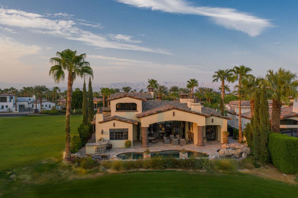 The Hideaway - Residential