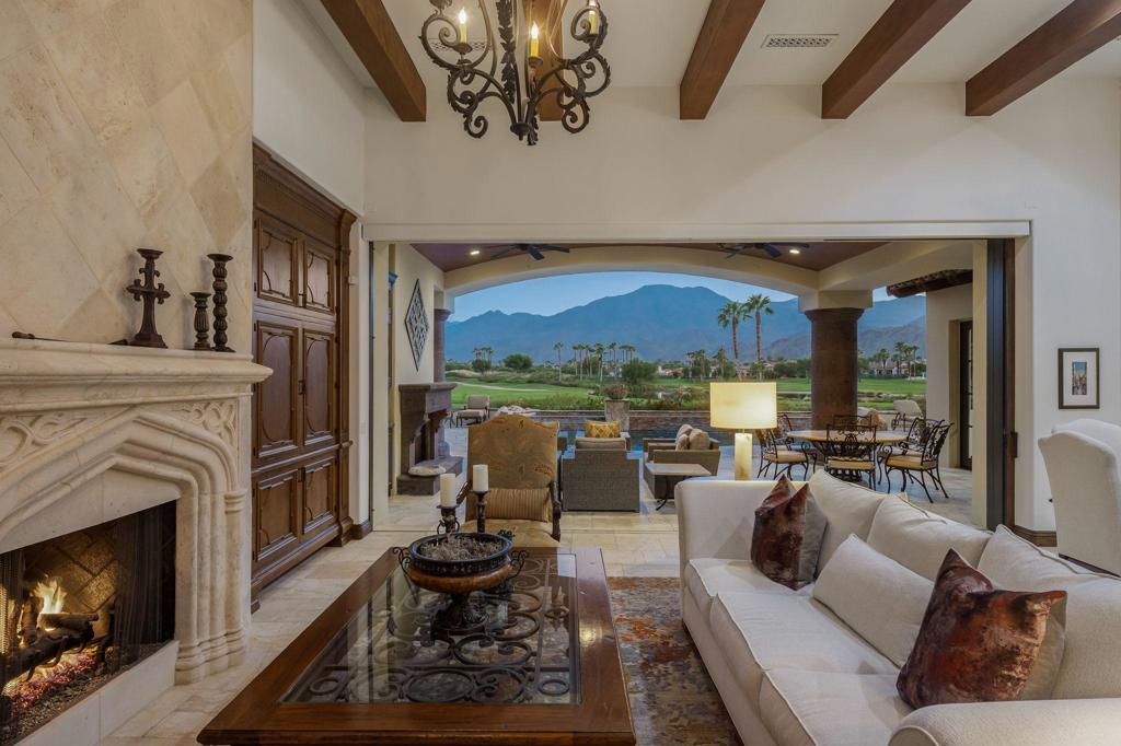 The Hideaway - Residential