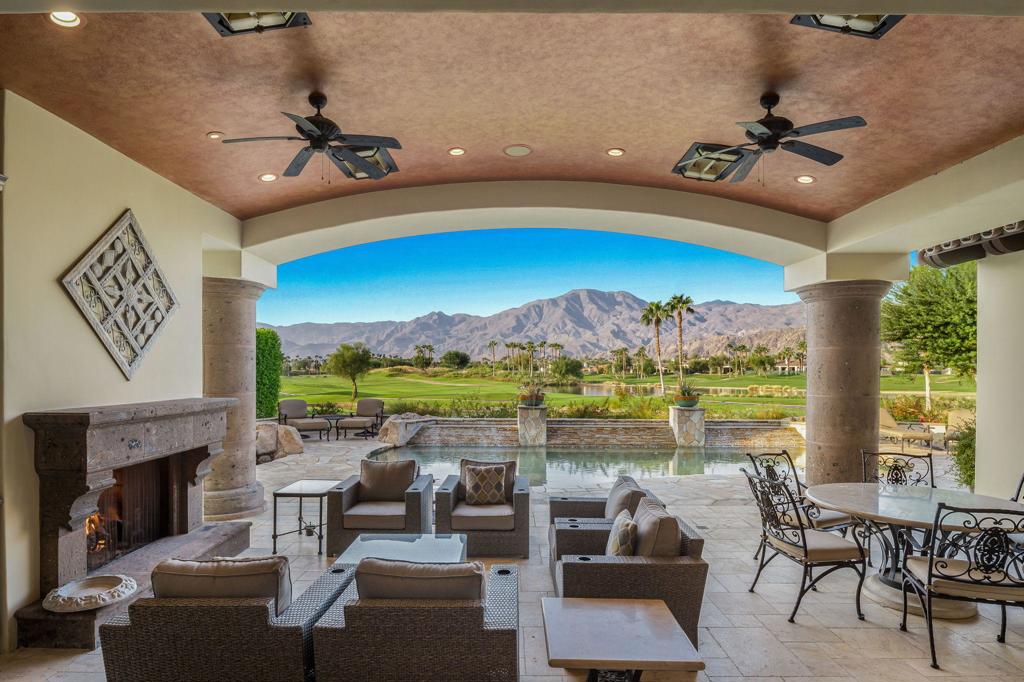 The Hideaway - Residential