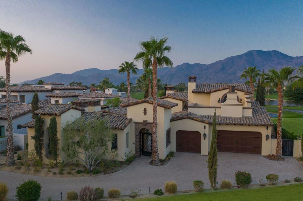 The Hideaway - Residential