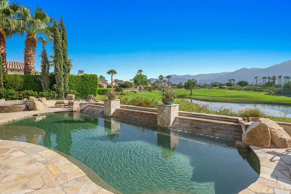 The Hideaway - Residential