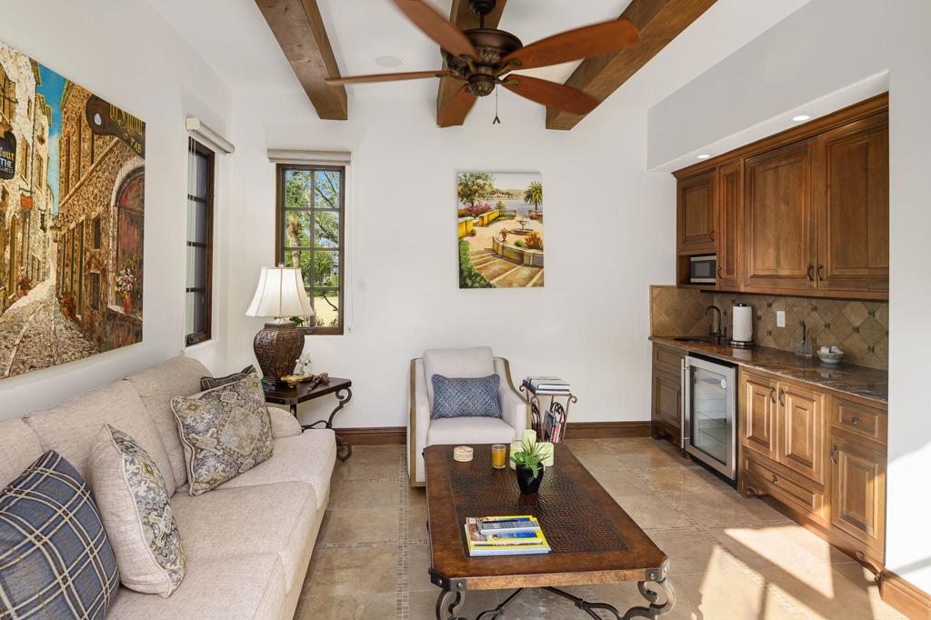 The Hideaway - Residential