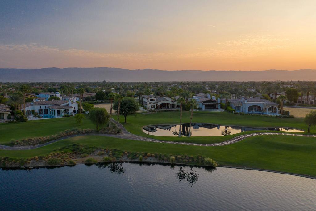 The Hideaway - Residential