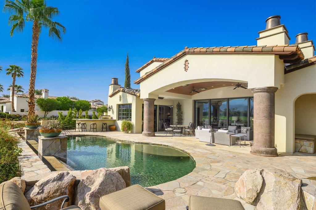 The Hideaway - Residential