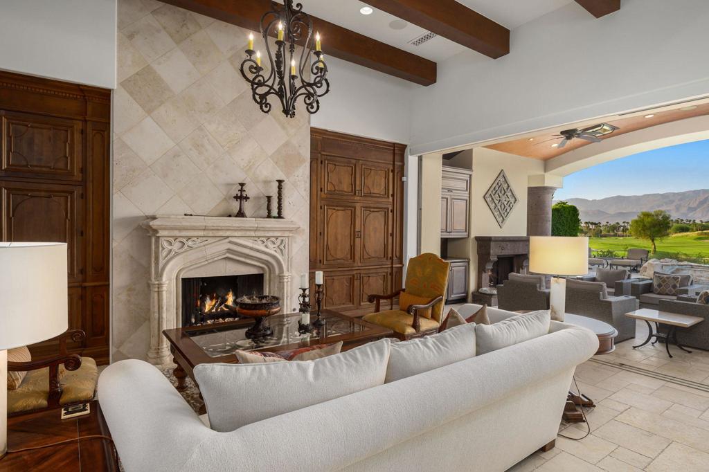 The Hideaway - Residential