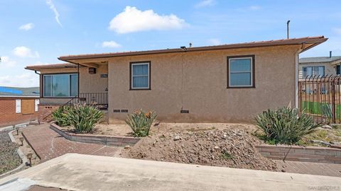 5286 Churchward St San Diego CA 92114
