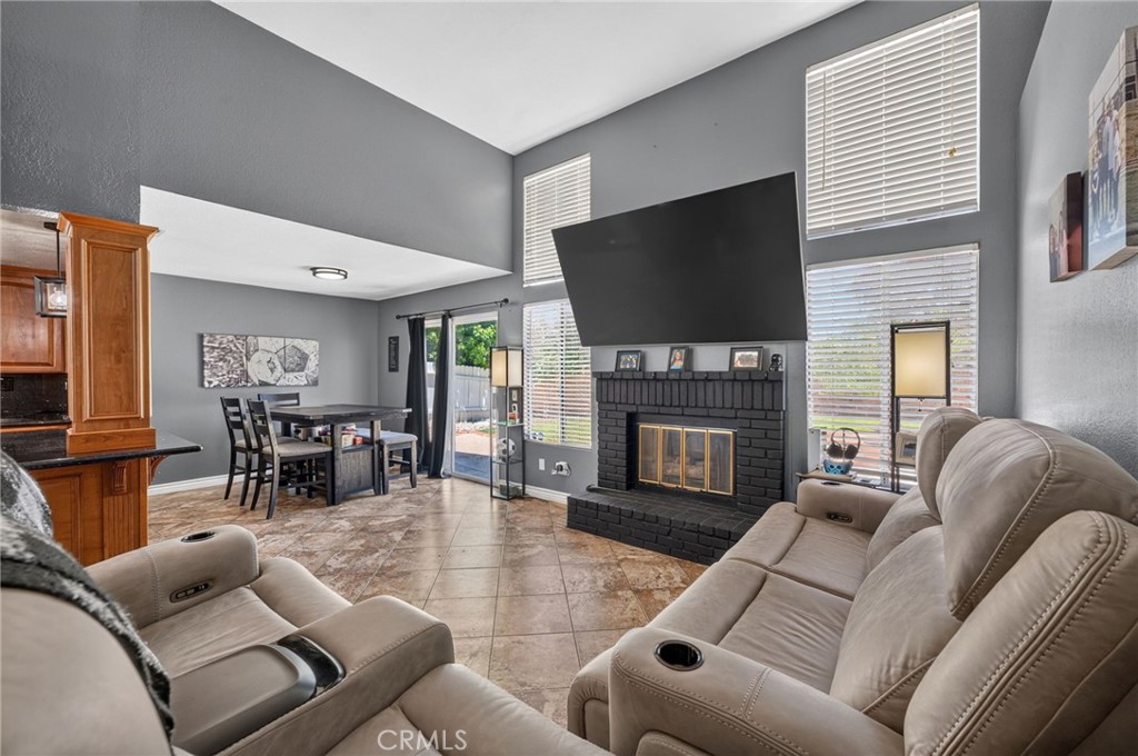 39502 Cedarwood Dr