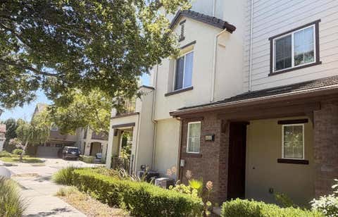 Photo of 40242 Legend Rose Terrace, Fremont, CA 94538 (MLS # ML82057642)
