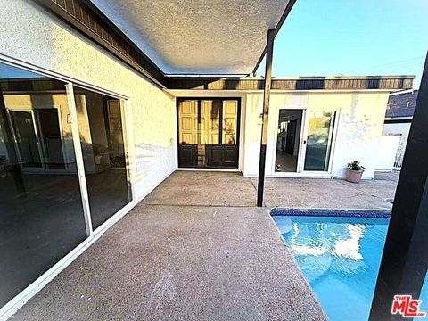 Photo of 1712 N Glenview Avenue, Anaheim, CA 92807 (MLS # 26842505)