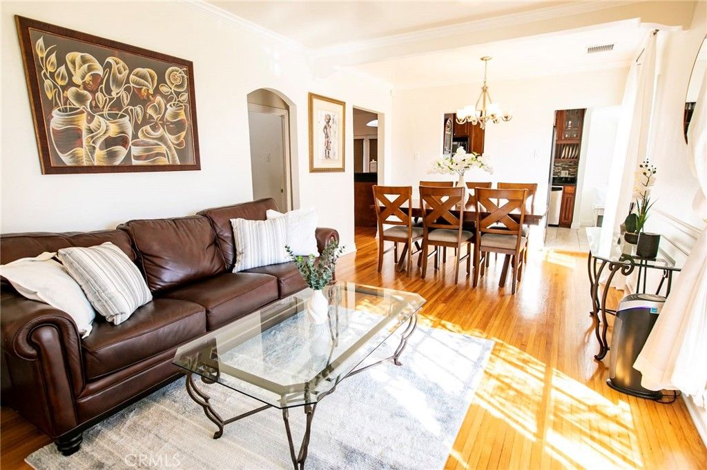 Photo of 121 W Fairview Blvd, Inglewood, CA 90302 (MLS # PW26004473)