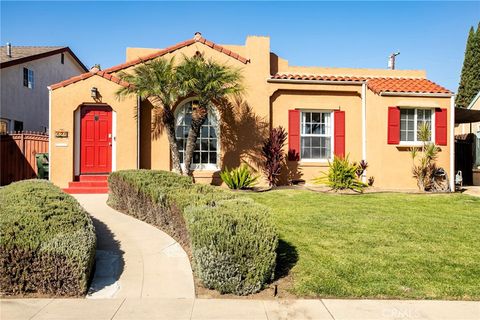 121 W Fairview Inglewood CA 90302